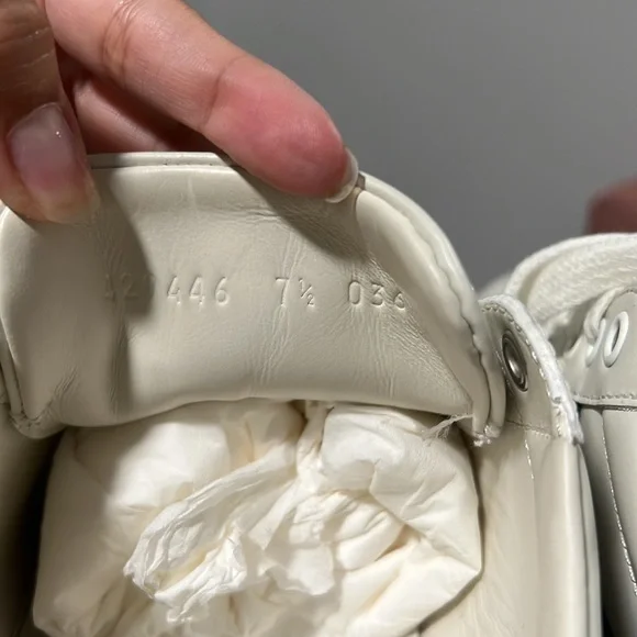 GUCCI SHOES - Picture 7 of 8